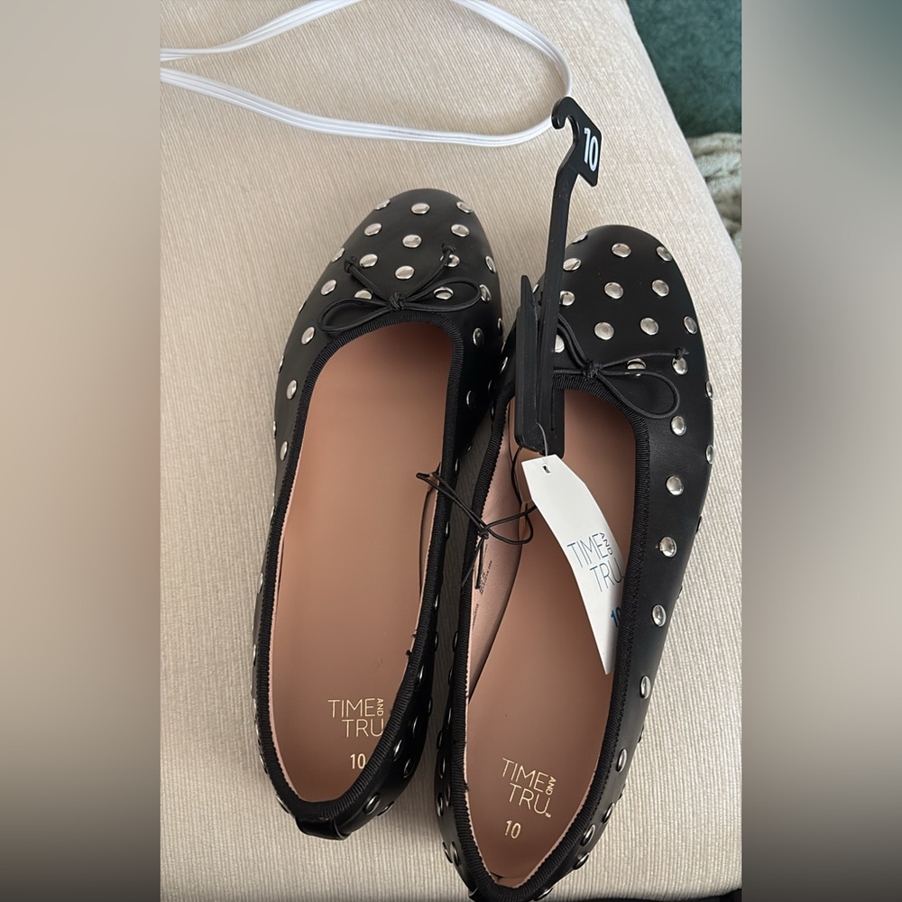 Time and Tru Black Women's Flats with Silver Studs